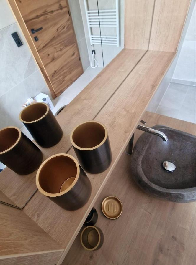 Die Holzgauerin Bagian luar foto