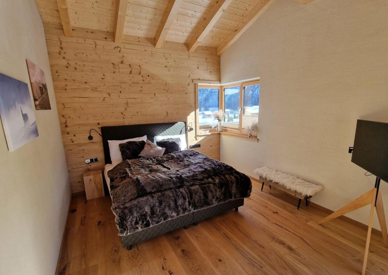 Die Holzgauerin Bagian luar foto