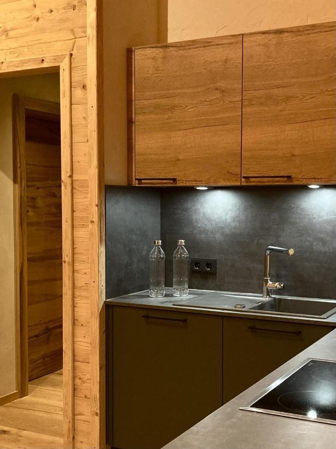 Die Holzgauerin Bagian luar foto