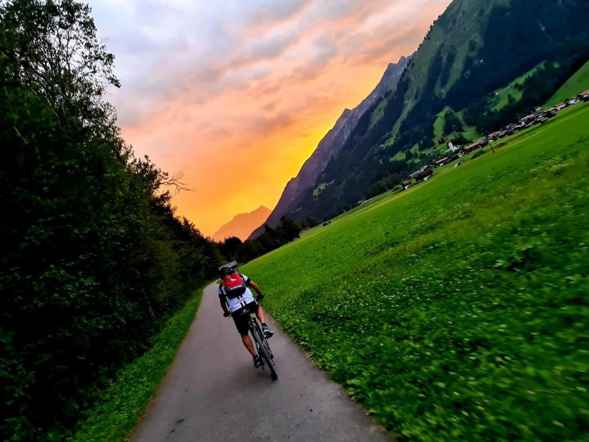 Die Holzgauerin Bagian luar foto